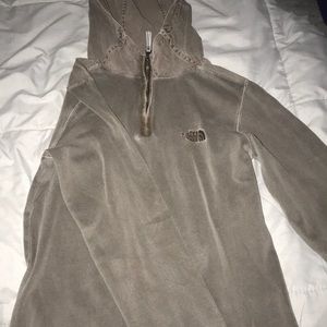 North face half zip sweater